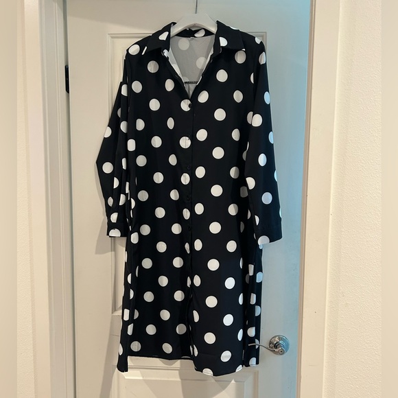 Amazon Black and White Polka Dot Long Sleeve Dress NWOT - Picture 3 of 5